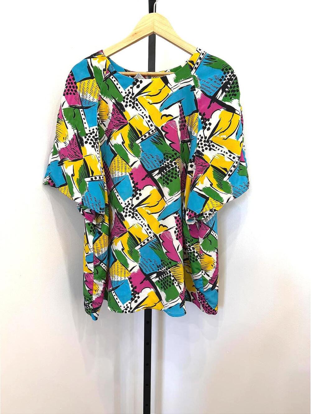 Colorful Abstract Pattern Oversized Shirt 24W/44 jordan Woman